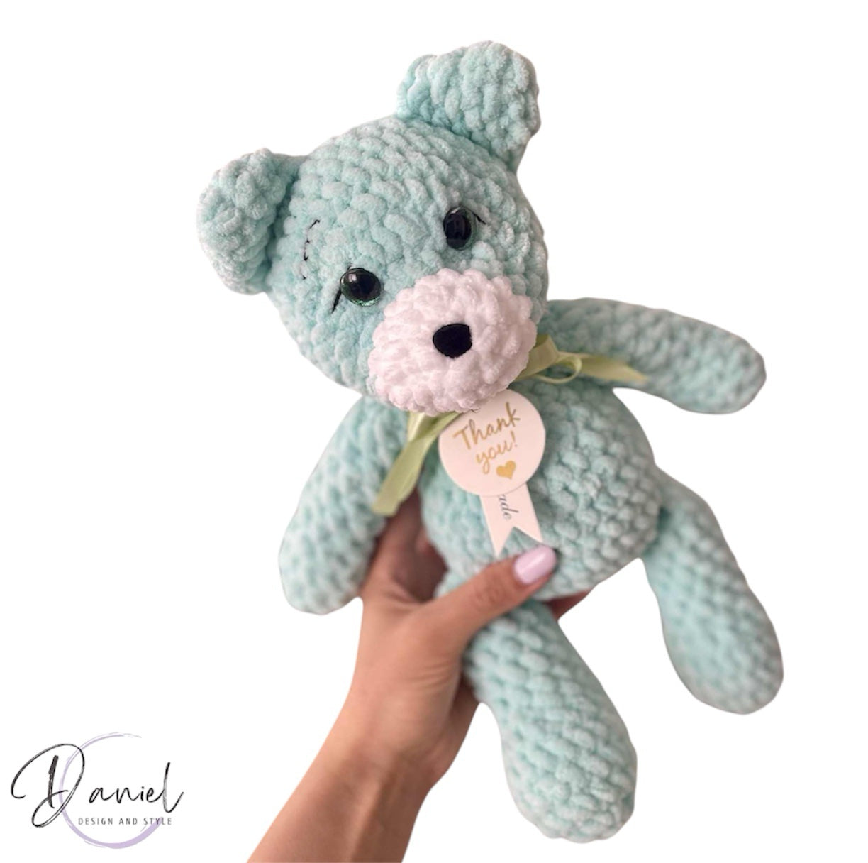 Ръчно изработена плюшена играчка