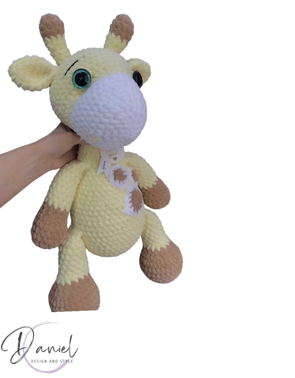 Ръчно изработена плюшена играчка